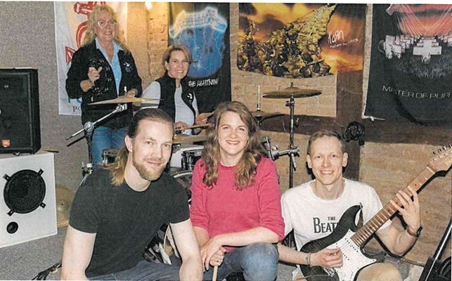 Picknick in Blau mit "The Huus"